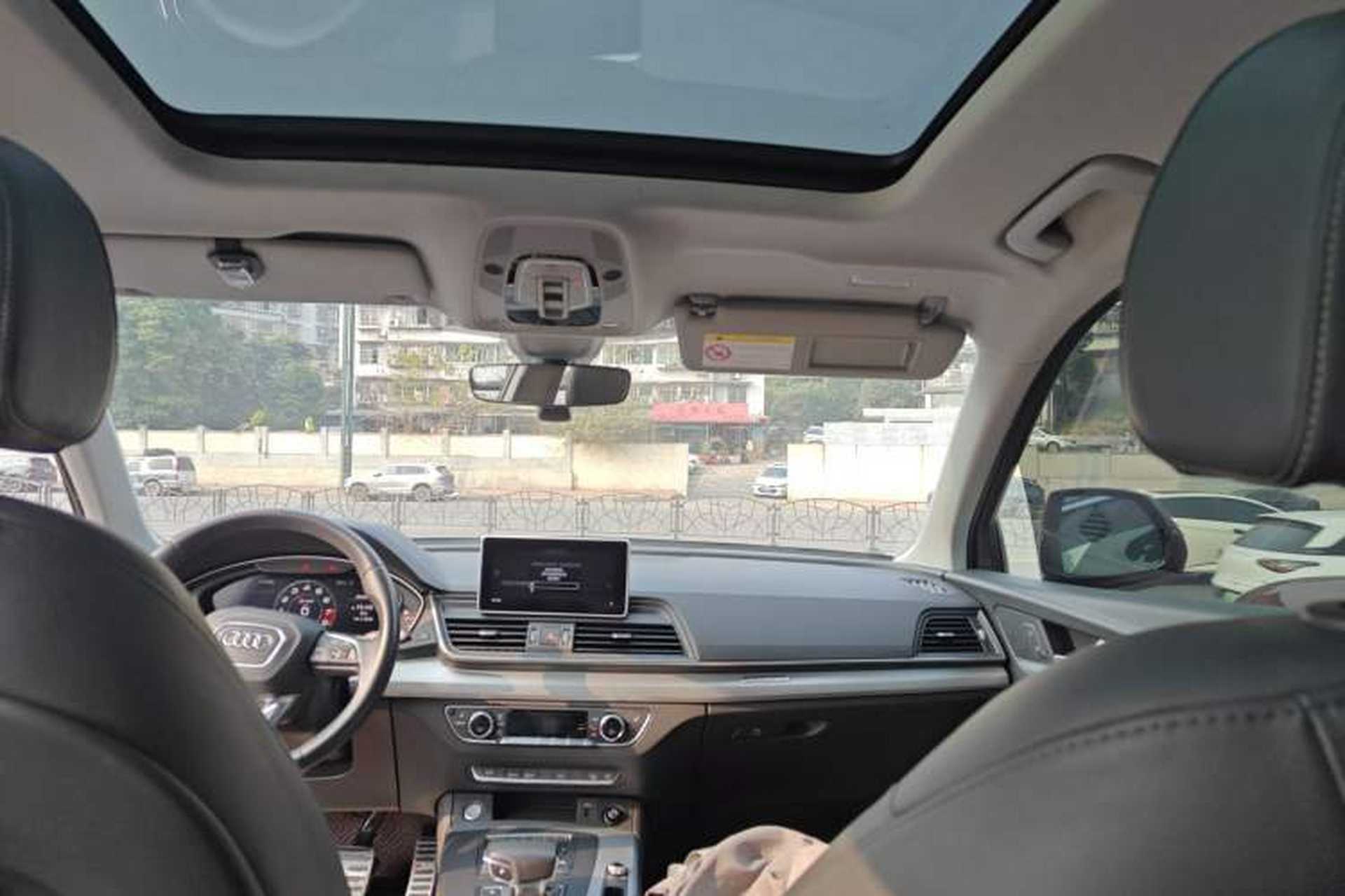 Used Audi Q5L 2020 Updated 40 TFSI Prestige Fashion Edition Headliner