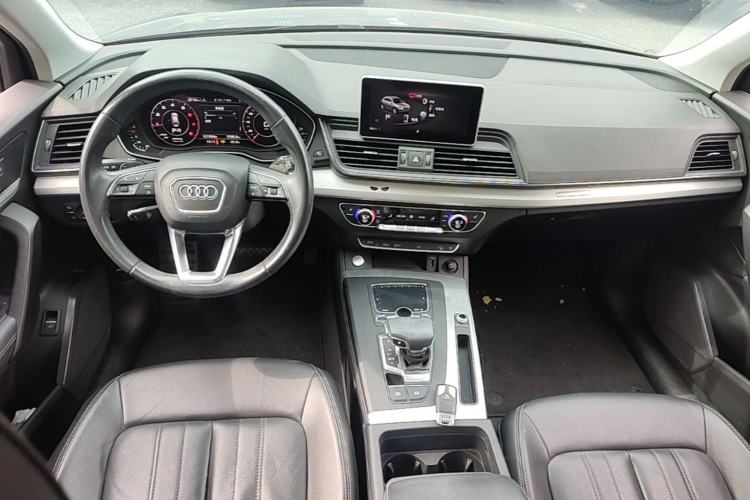 Used Audi Q5L 2020 40 TFSI Prestige Fashion Edition Center Console