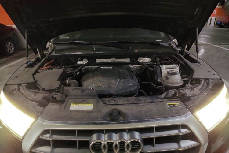 Used Audi Q5L 2020 40 TFSI Prestige Fashion Edition Engine Bay