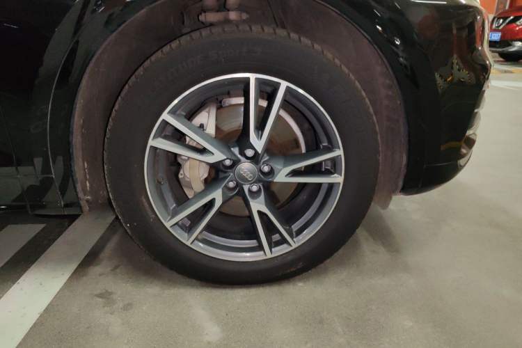 Used Audi Q5L 2020 40 TFSI Prestige Fashion Edition Right Front Wheel Hub