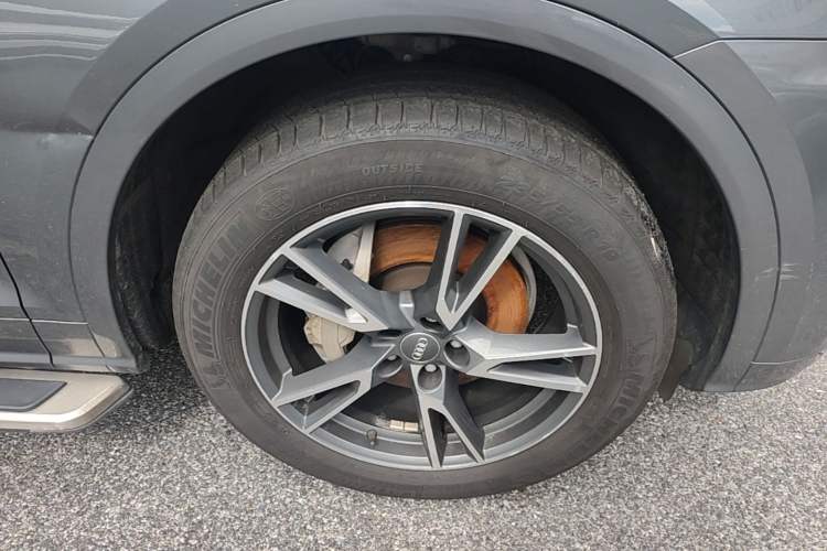 Used Audi Q5L 2020 40 TFSI Prestige Fashion Edition Right Front Wheel Hub