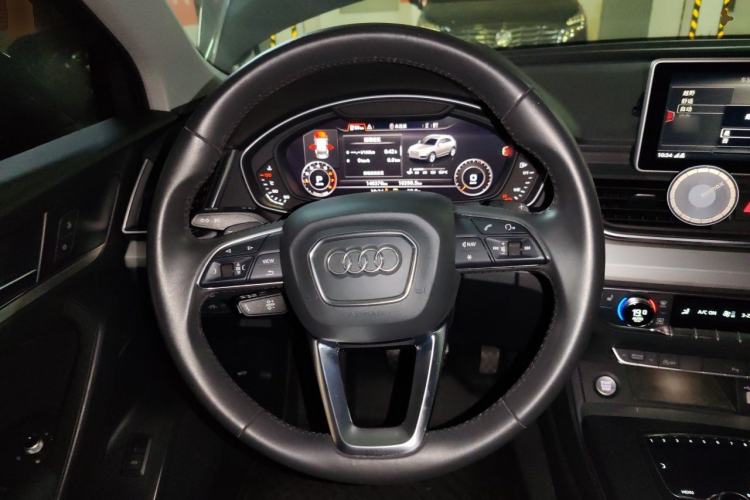 Used Audi Q5L 2020 40 TFSI Prestige Fashion Edition Steering Wheel