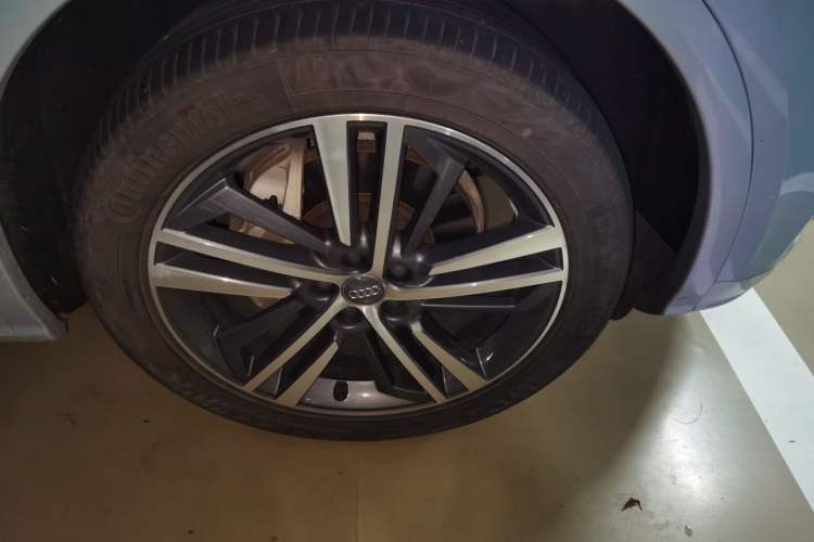 Used Audi Q5L 2020 40 TFSI Prestige Fashion Edition Right Front Wheel Hub