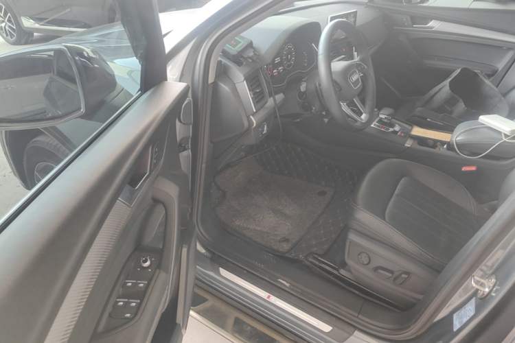 Used Audi Q5L 2020 45 TFSI Prestige Fashion Model Driver Seat