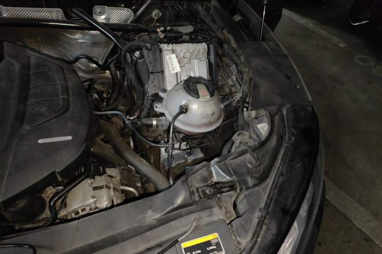 Used Audi Q5L 2020 Updated 40 TFSI Prestige Fashion Edition Engine Bay Left
