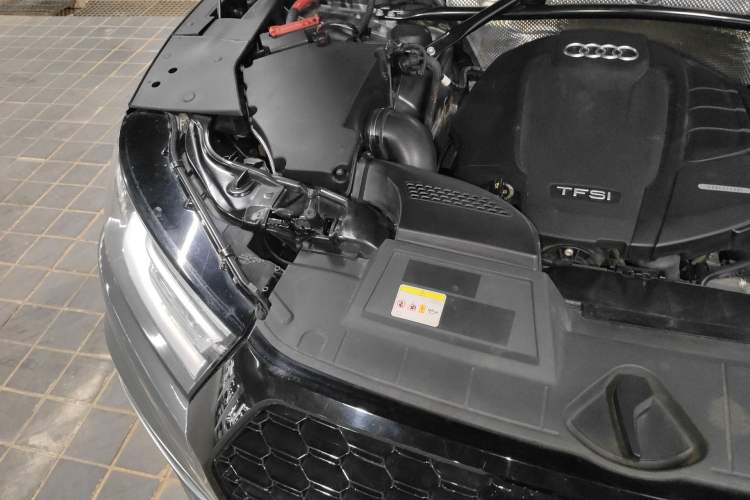 Used Audi Q5L 2020 Revised 40 TFSI Prestige Edition Engine Bay Right