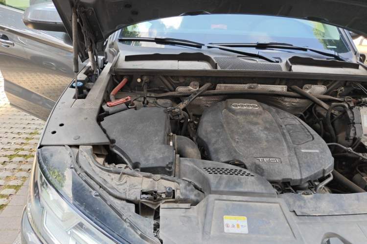 Used Audi Q5L 2020 Updated 40 TFSI Prestige Fashion Edition Engine Bay Right
