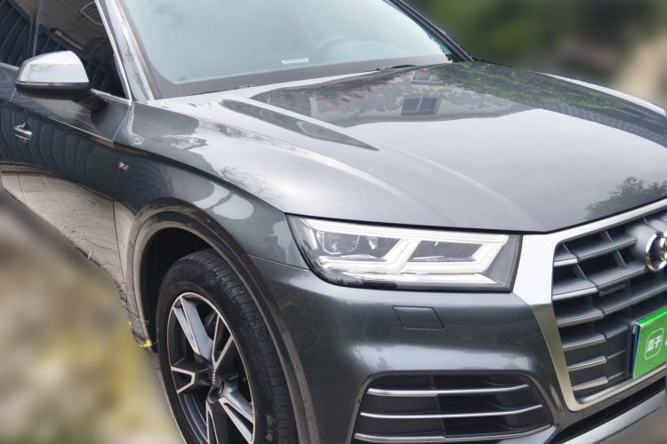 Used Audi Q5L 2020 Updated 40 TFSI Prestige Fashion Edition Front Right 45 Deg