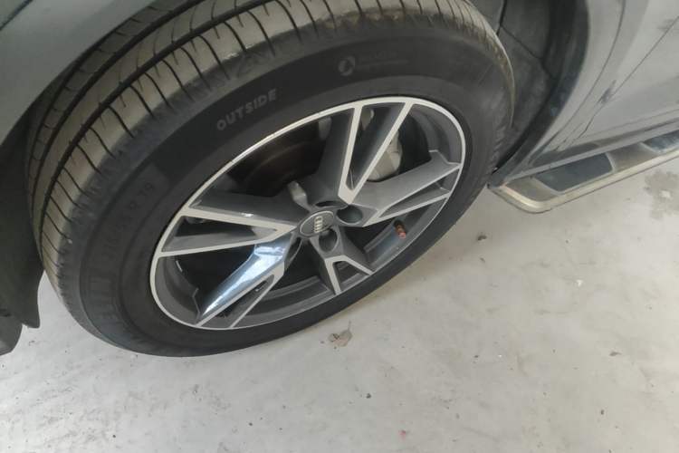 Used Audi Q5L 2020 45 TFSI Prestige Fashion Model Left Front Wheel Hub