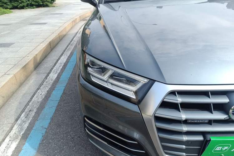 Used Audi Q5L 2020 Updated 40 TFSI Prestige Fashion Edition Right Front Headlight