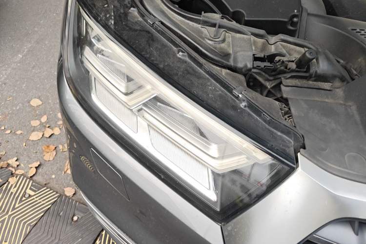 Used Audi Q5L 2020 45 TFSI Prestige Fashion Model Right Front Headlight