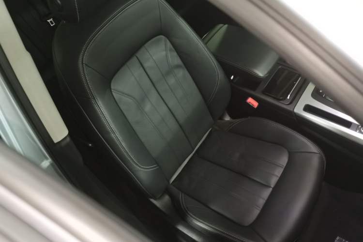 Used Audi Q5L 2020 40 TFSI Prestige Fashion Edition Right Front Seat