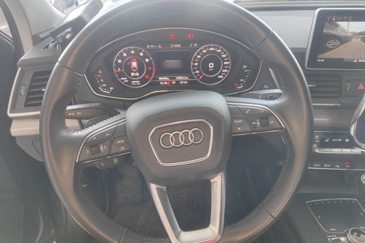 Used Audi Q5L 2020 45 TFSI Prestige Fashion Model Steering Wheel