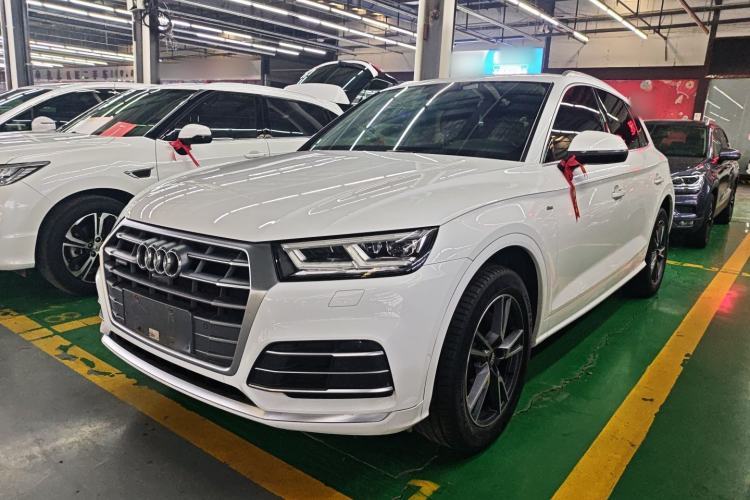 Used Audi Q5L 2020 45 TFSI Prestige Fashion Model Guazi used car, China used car export, Used car for sale, Used cars, Cheapest cars for sale