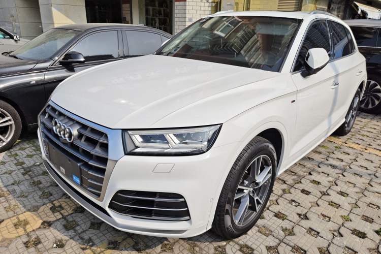 Used Audi Q5L 2020 45 TFSI Prestige Fashion Model Guazi used car, China used car export, Used car for sale, Used cars, Cheapest cars for sale
