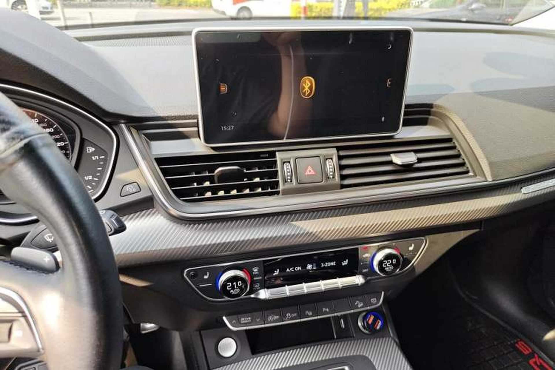 Used Audi Q5L 2020 45 TFSI Prestige Fashion Model Audio And AC Panel