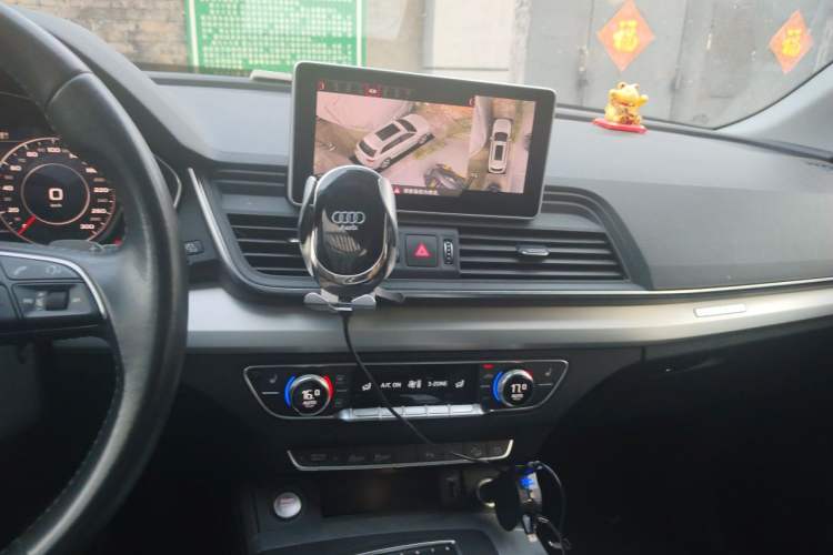 Used Audi Q5L 2020 Updated 40 TFSI Prestige Fashion Edition Audio And AC Panel
