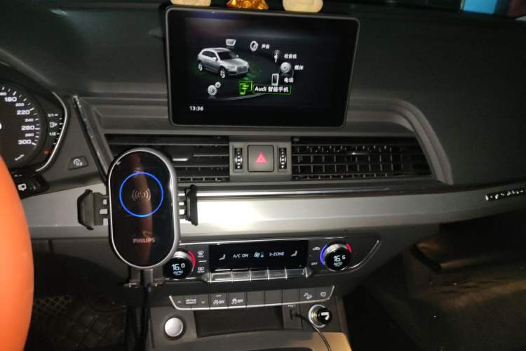 Used Audi Q5L 2020 40 TFSI Prestige Edition Audio And AC Panel