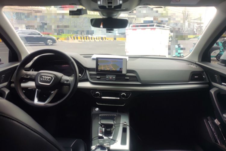 Used Audi Q5L 2020 40 TFSI Prestige Fashion Edition Center Console