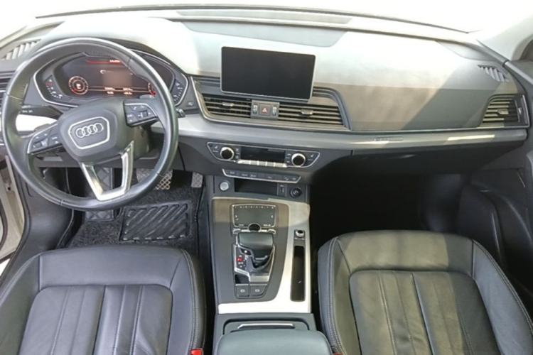 Used Audi Q5L 2020 40 TFSI Prestige Fashion Edition Center Console