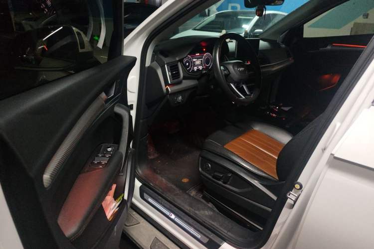 Used Audi Q5L 2020 45 TFSI Prestige Fashion Model Driver Seat