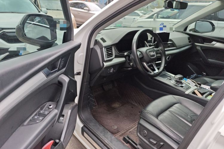 Used Audi Q5L 2020 Updated 40 TFSI Prestige Fashion Edition Driver Seat
