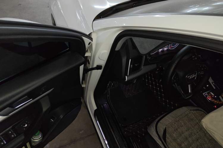 Used Audi Q5L 2020 40 TFSI Prestige Fashion Edition Driver Seat