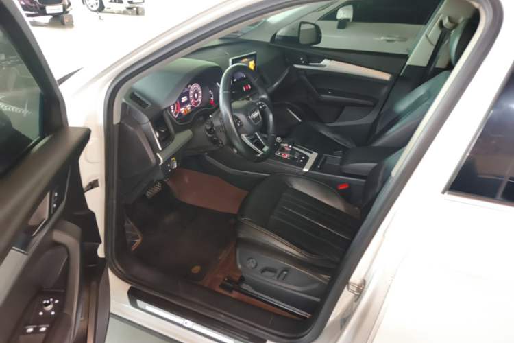 Used Audi Q5L 2020 40 TFSI Prestige Fashion Edition Driver Seat