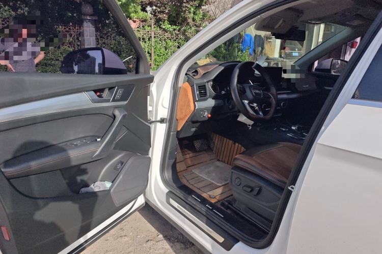 Used Audi Q5L 2020 40 TFSI Prestige Edition Driver Seat