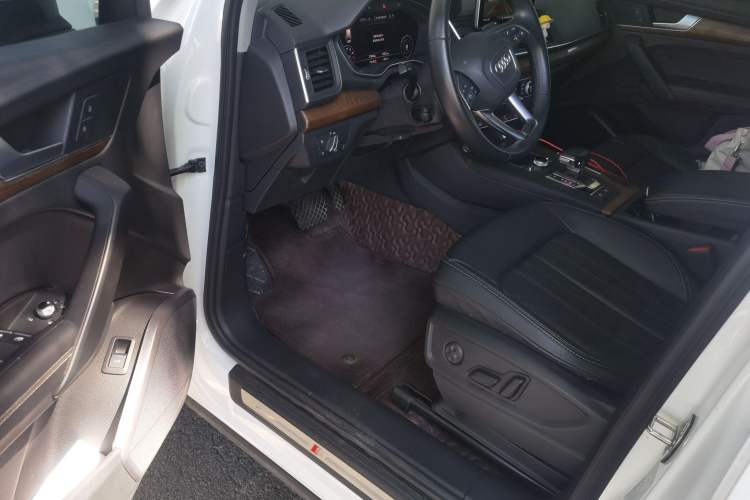 Used Audi Q5L 2020 45 TFSI Prestige Fashion Model Driver Seat