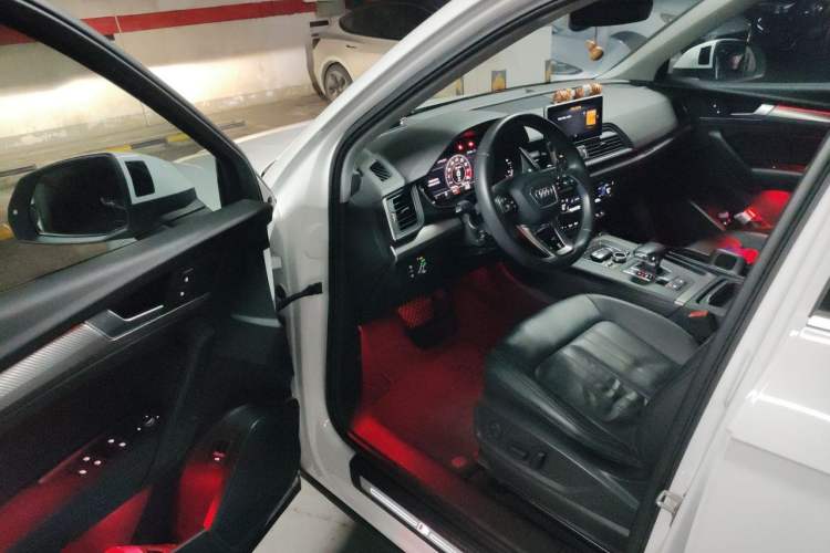 Used Audi Q5L 2020 45 TFSI Prestige Fashion Model Driver Seat