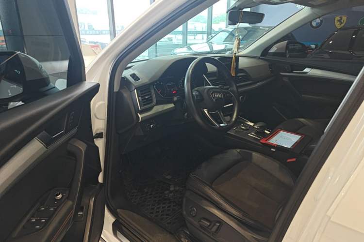 Used Audi Q5L 2020 40 TFSI Prestige Edition Driver Seat