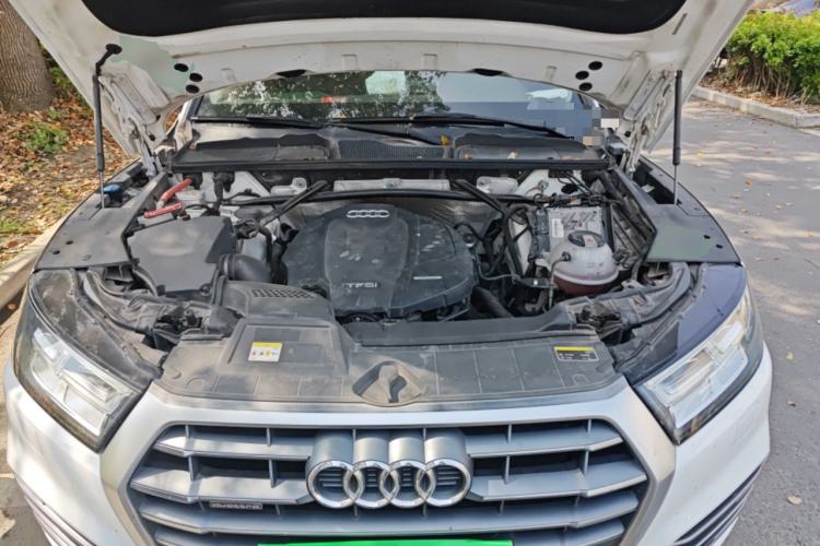 Used Audi Q5L 2020 40 TFSI Prestige Fashion Edition Engine Bay