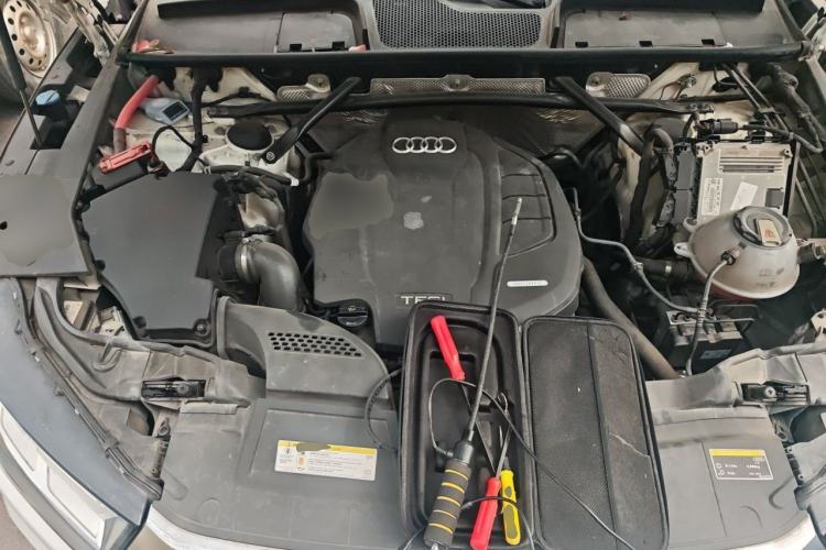 Used Audi Q5L 2020 40 TFSI Prestige Fashion Edition Engine Bay