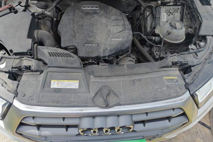 Used Audi Q5L 2020 40 TFSI Prestige Fashion Edition Engine Bay