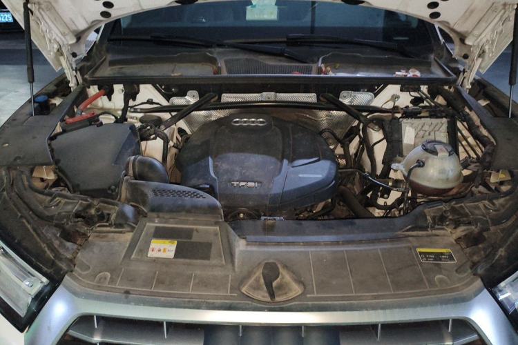 Used Audi Q5L 2020 40 TFSI Prestige Fashion Edition Engine Bay