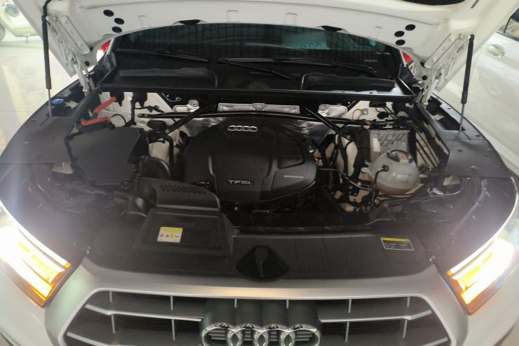 Used Audi Q5L 2020 Revised 40 TFSI Prestige Edition Engine Bay