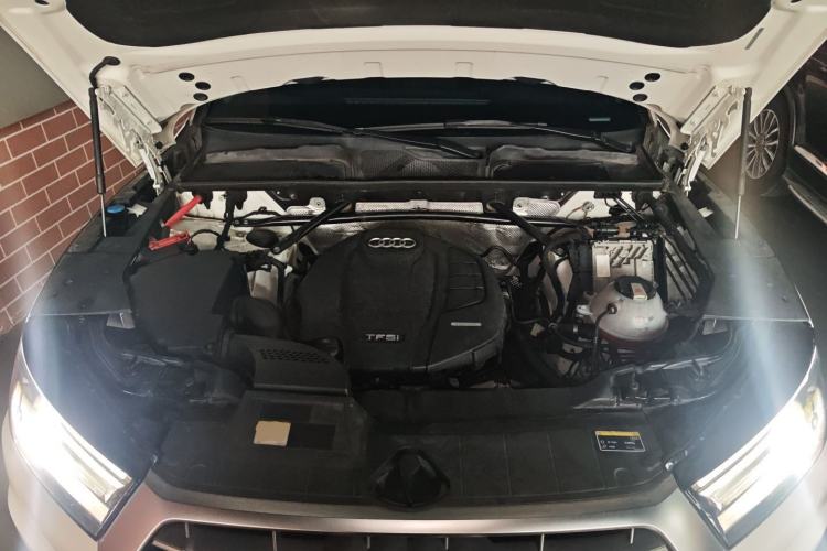 Used Audi Q5L 2020 Revised 40 TFSI Prestige Edition Engine Bay