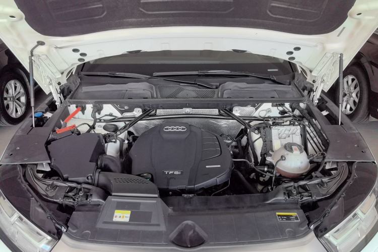 Used Audi Q5L 2020 Updated 40 TFSI Prestige Fashion Edition Engine Bay