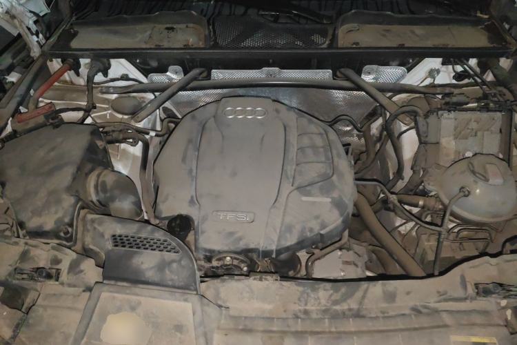 Used Audi Q5L 2020 Revised 40 TFSI Prestige Edition Engine Bay