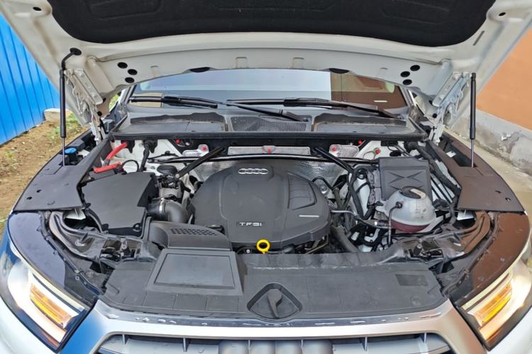 Used Audi Q5L 2020 40 TFSI Prestige Edition Engine Bay
