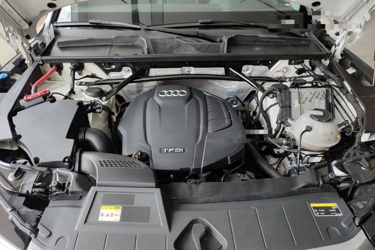 Used Audi Q5L 2020 Revised 40 TFSI Prestige Edition Engine Bay