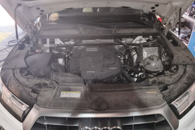 Used Audi Q5L 2020 Updated 40 TFSI Prestige Fashion Edition Engine Bay