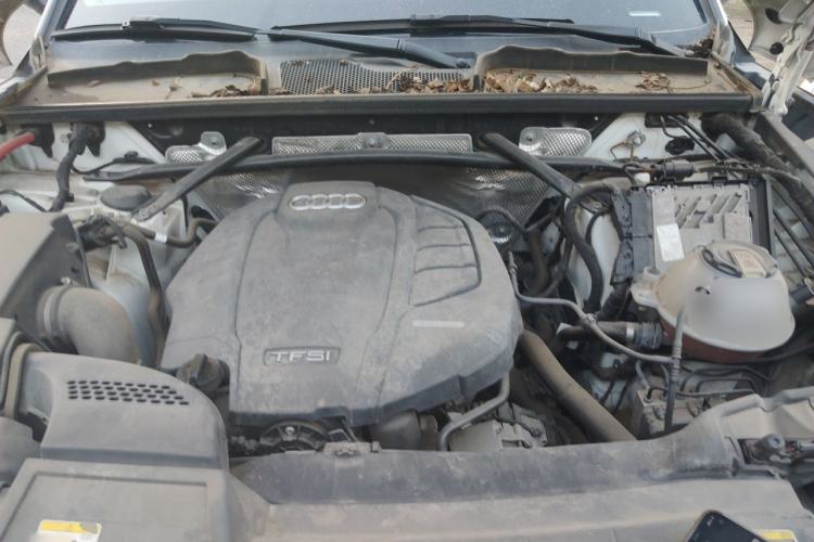 Used Audi Q5L 2020 Updated 40 TFSI Prestige Fashion Edition Engine Bay
