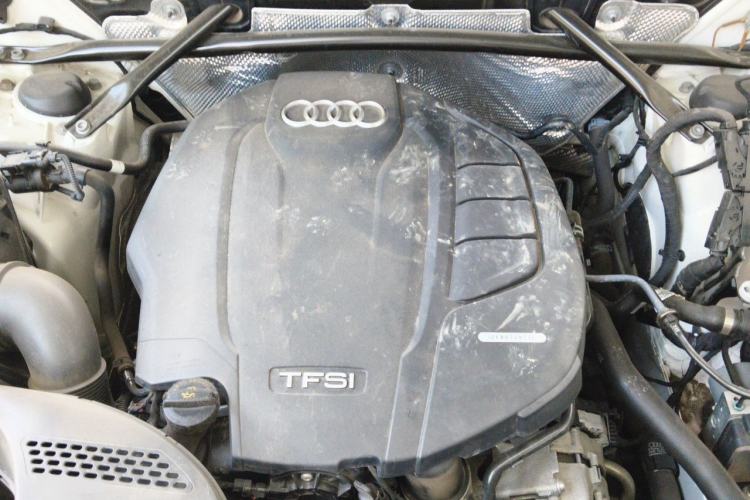 Used Audi Q5L 2020 Updated 40 TFSI Prestige Fashion Edition Engine Bay