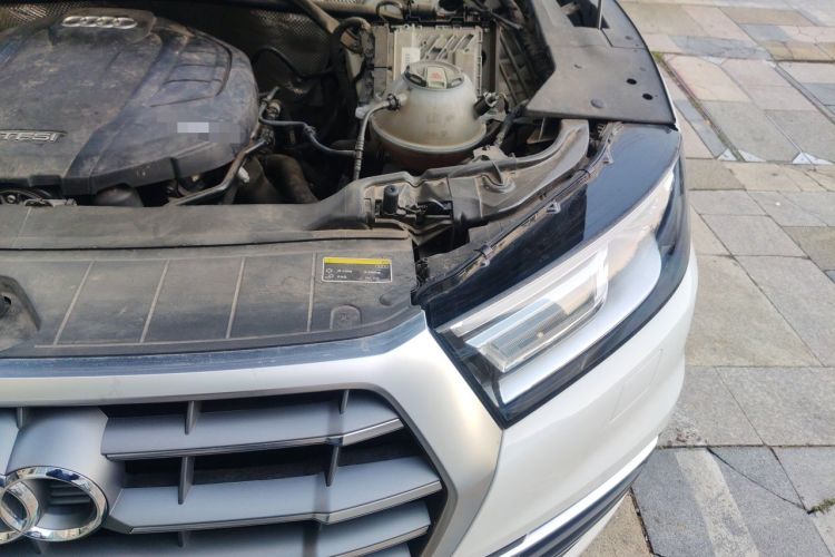 Used Audi Q5L 2020 40 TFSI Prestige Edition Engine Bay Left