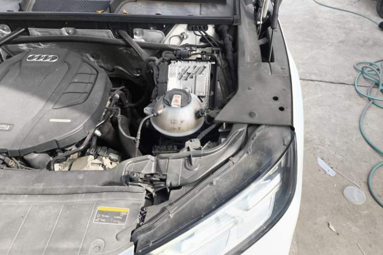Used Audi Q5L 2020 40 TFSI Prestige Fashion Edition Engine Bay Left