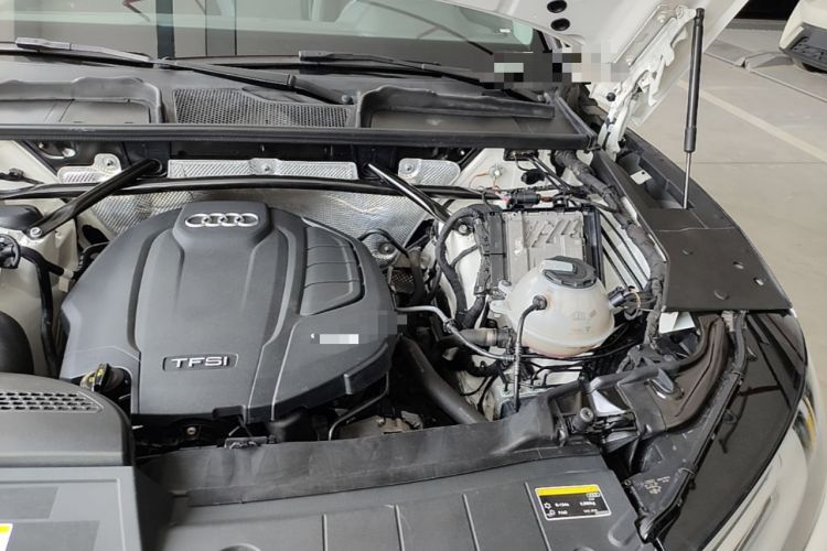 Used Audi Q5L 2020 Revised 40 TFSI Prestige Edition Engine Bay Left
