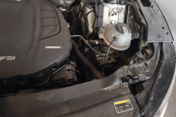 Used Audi Q5L 2020 45 TFSI Prestige Elegant Edition Engine Bay Left