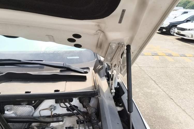 Used Audi Q5L 2020 Updated 40 TFSI Prestige Fashion Edition Engine Bay Left